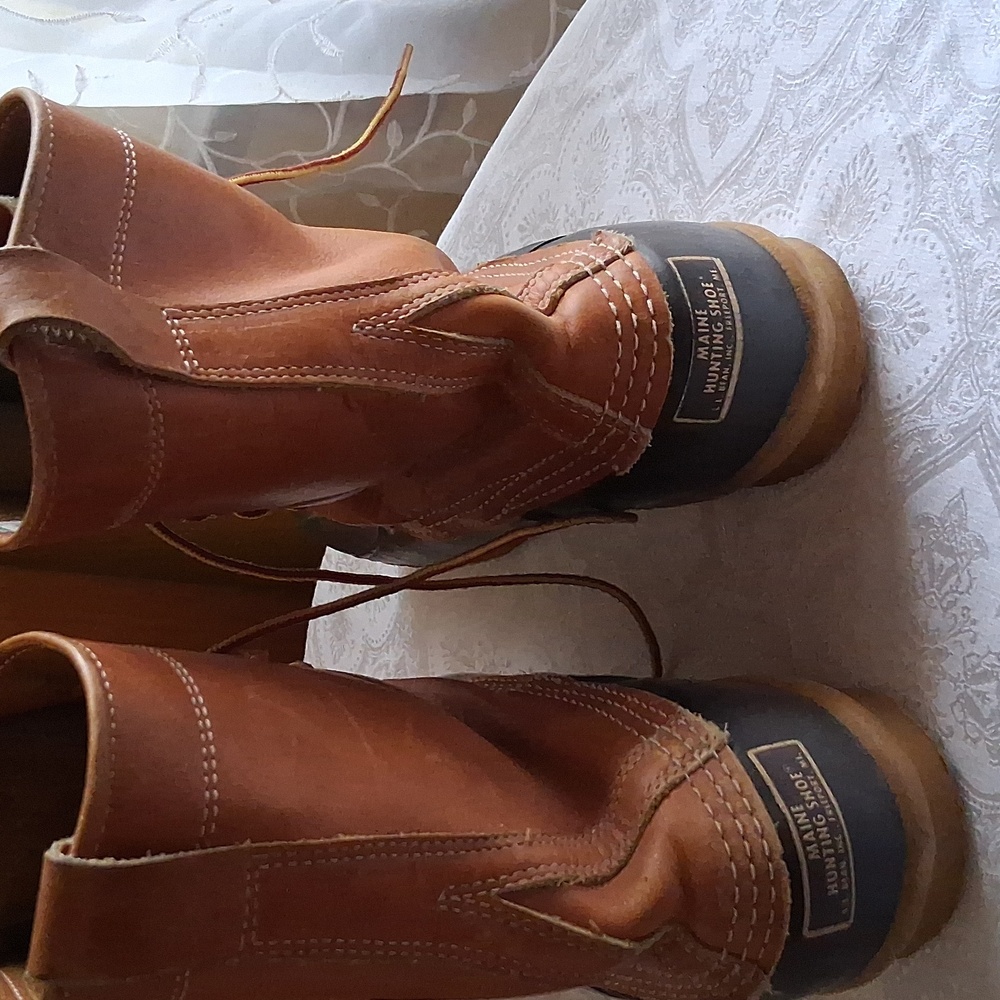 Vintage L.L. Bean Maine Hunting Boots  aka the Bean Boots aka Duck Boots - Picture 5 of 9